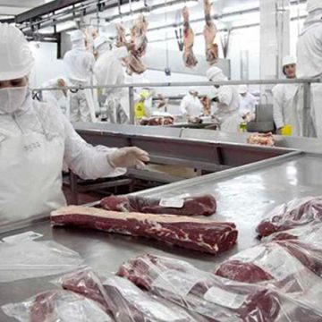 COVID-19 en Argentina: Federación de la carne garantizó el funcionamiento normal de los frigoríficos