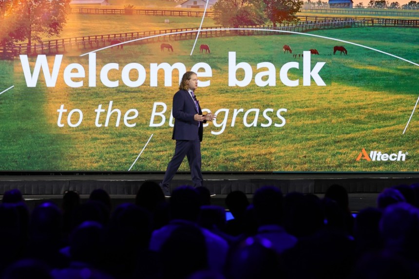 Alltech-ONE2022 La Conferencia ONE de Alltech volvió de manera presencial y virtual con expertos en agroalimentación y destacados expositores