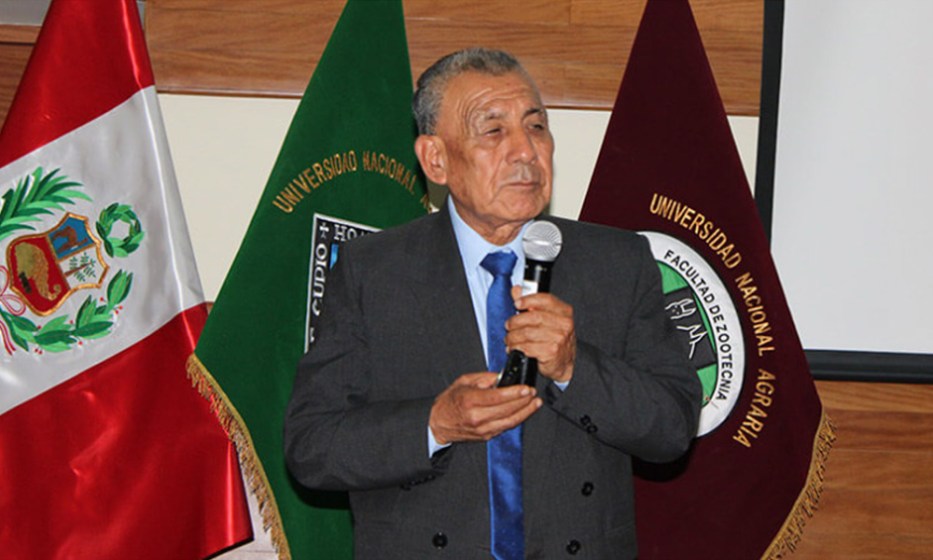 WEB José Almeyda Matías asume decanato de la Facultad de Zootecnia de la UNALM